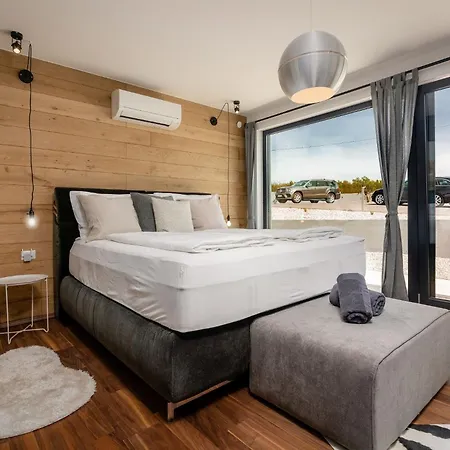 Corolan By Briskva Poreč