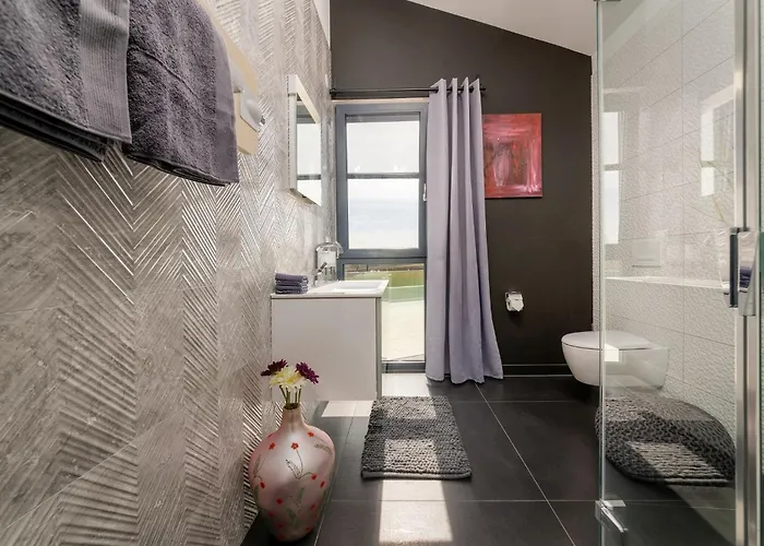 Corolan By Briskva Villa