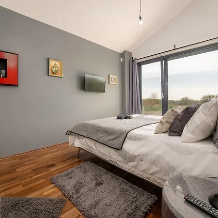 Corolan By Briskva Пореч