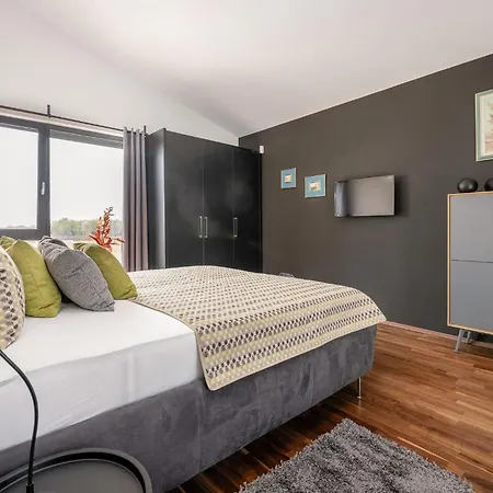 Villa Corolan By Briskva Porec