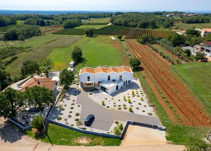 Villa Corolan By Briskva Porec